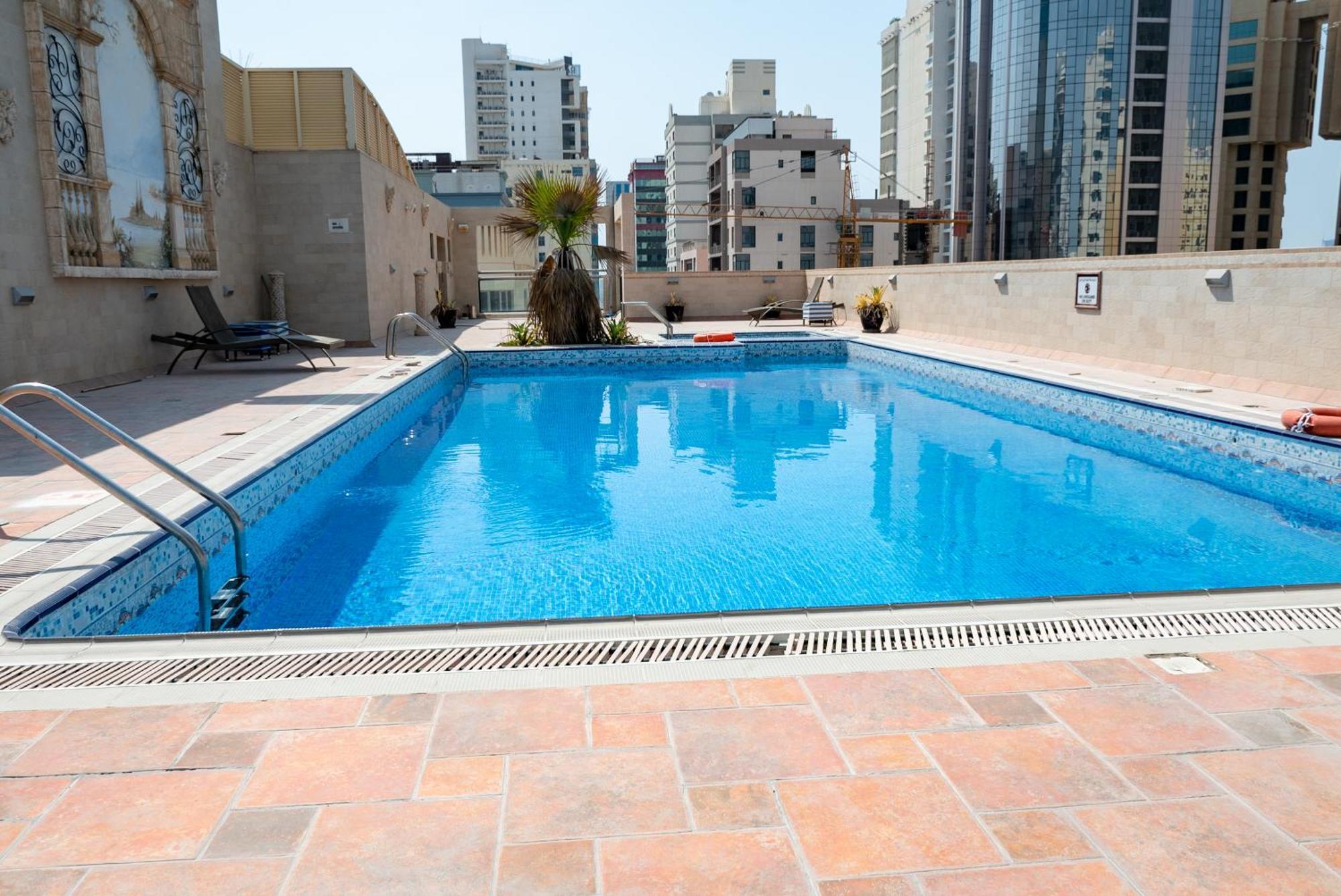 Excelsior Luxury Apartments Manama Exterior photo